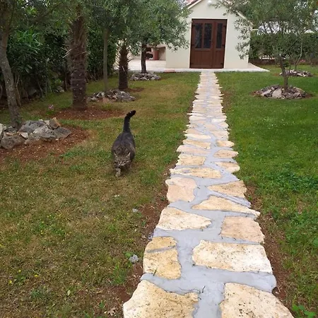 I-p Апартаменты Малинска