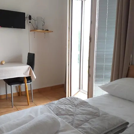 I-p Апартаменты *