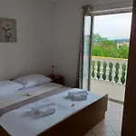 I-p Apartment Malinska