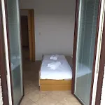 I-p